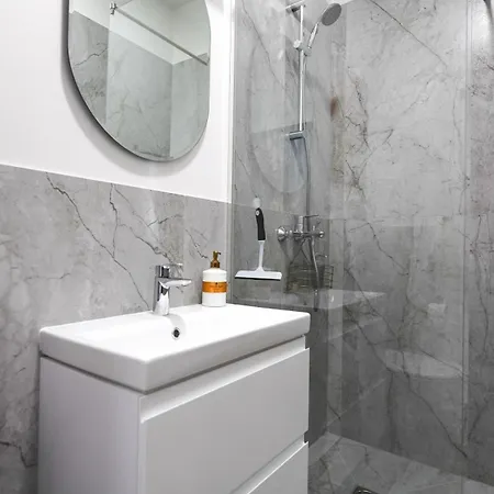 Amber Light Self-Check-In Apartments Kaunas Room photo